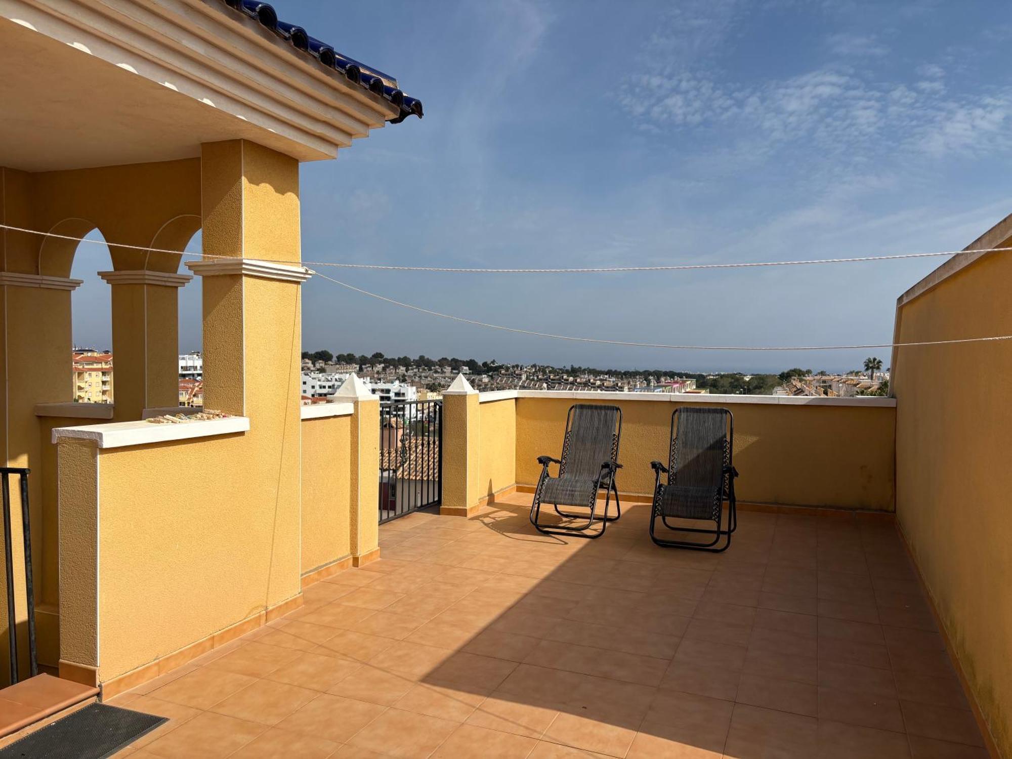 Top Floor Spacious Apartment With Roof Terrace Alicante Dış mekan fotoğraf